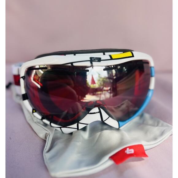 Vintage Bolle ski goggles Quasar Nova 2011 Snowboard Skiing Winter Sport & Bag - Picture 7 of 14